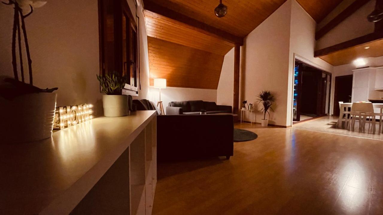 Third Floor Appartement Etoy